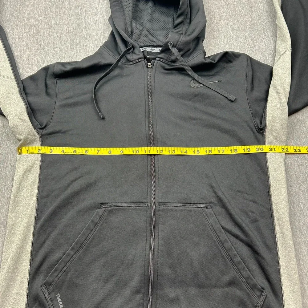 Nike Therma Fit Training Hoodie Mens Medium Full Zip Sweatshirt Black Gym